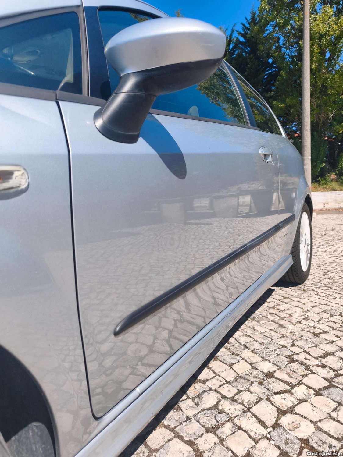 Fiat Grande Punto 1.3 JTD — fotografia 4