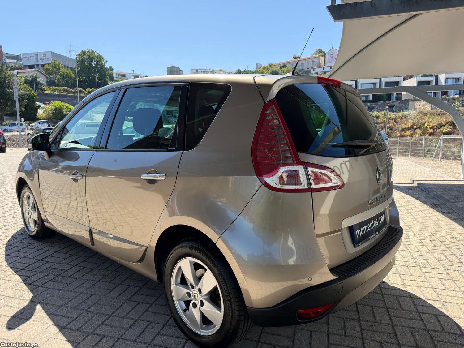 Renault Scénic 1.5 dCi Dynamique S - 10 foto 2
