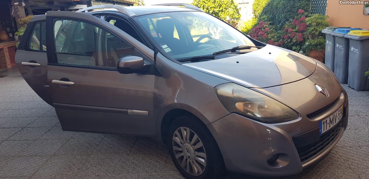 Renault Clio III break 1.5 DCI Dynamic — fotografia 5