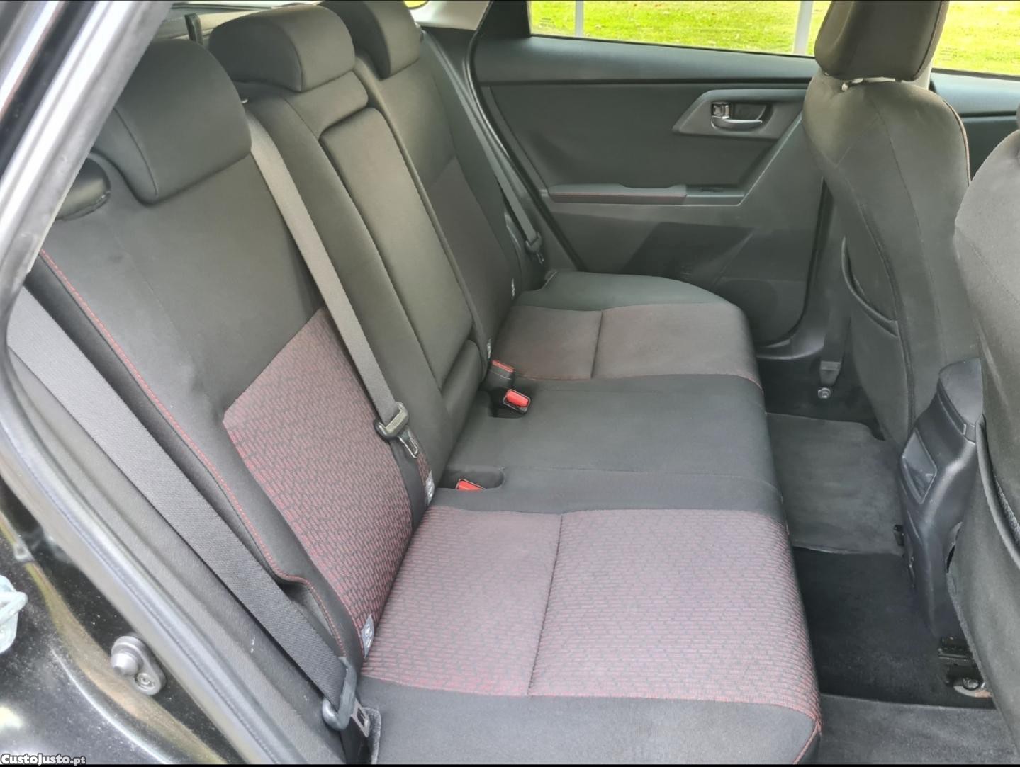 Toyota Auris GPS A/C Cx6 — fotografia 3