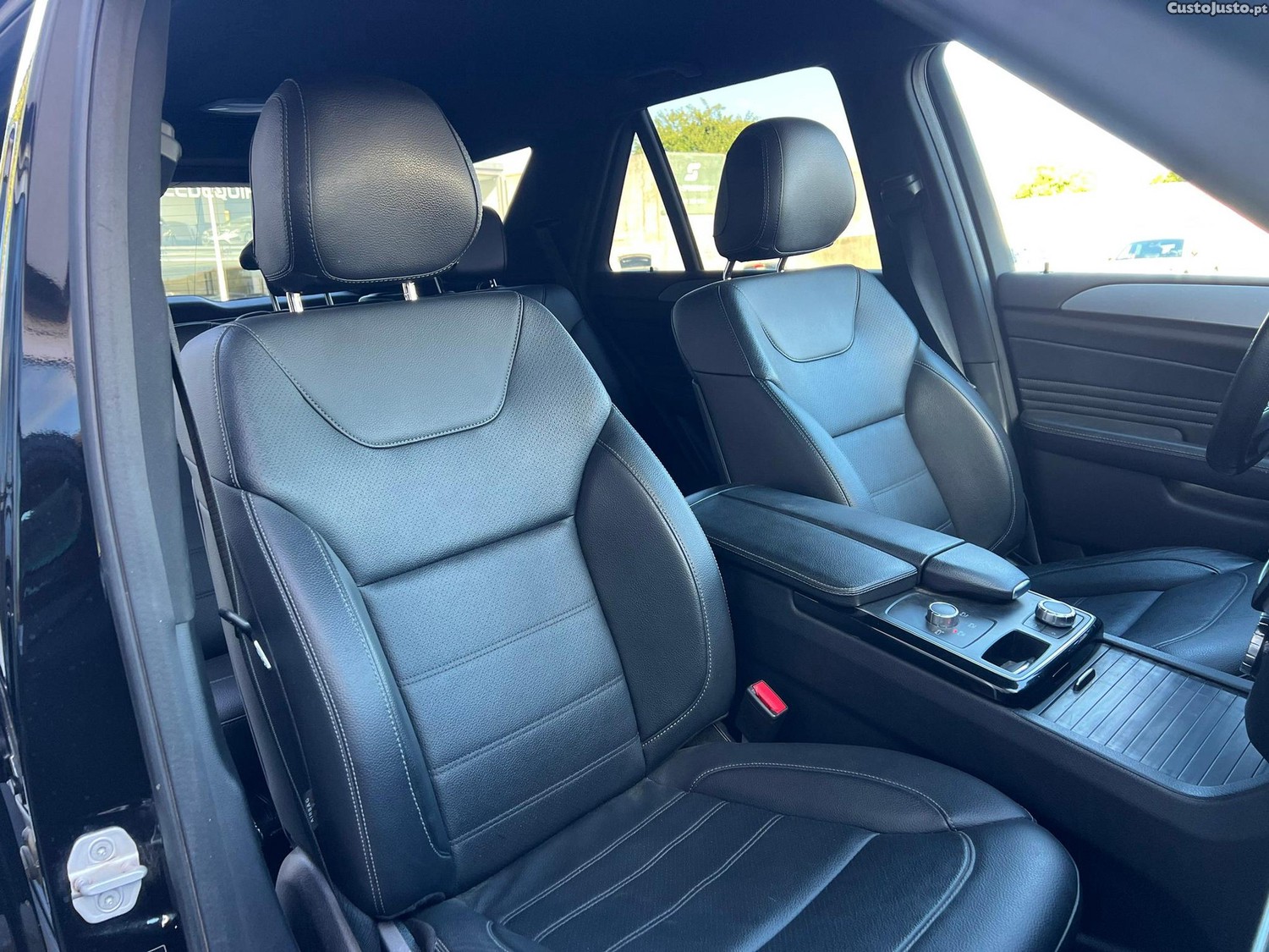 Mercedes-Benz GLE 250 d — fotografia 5