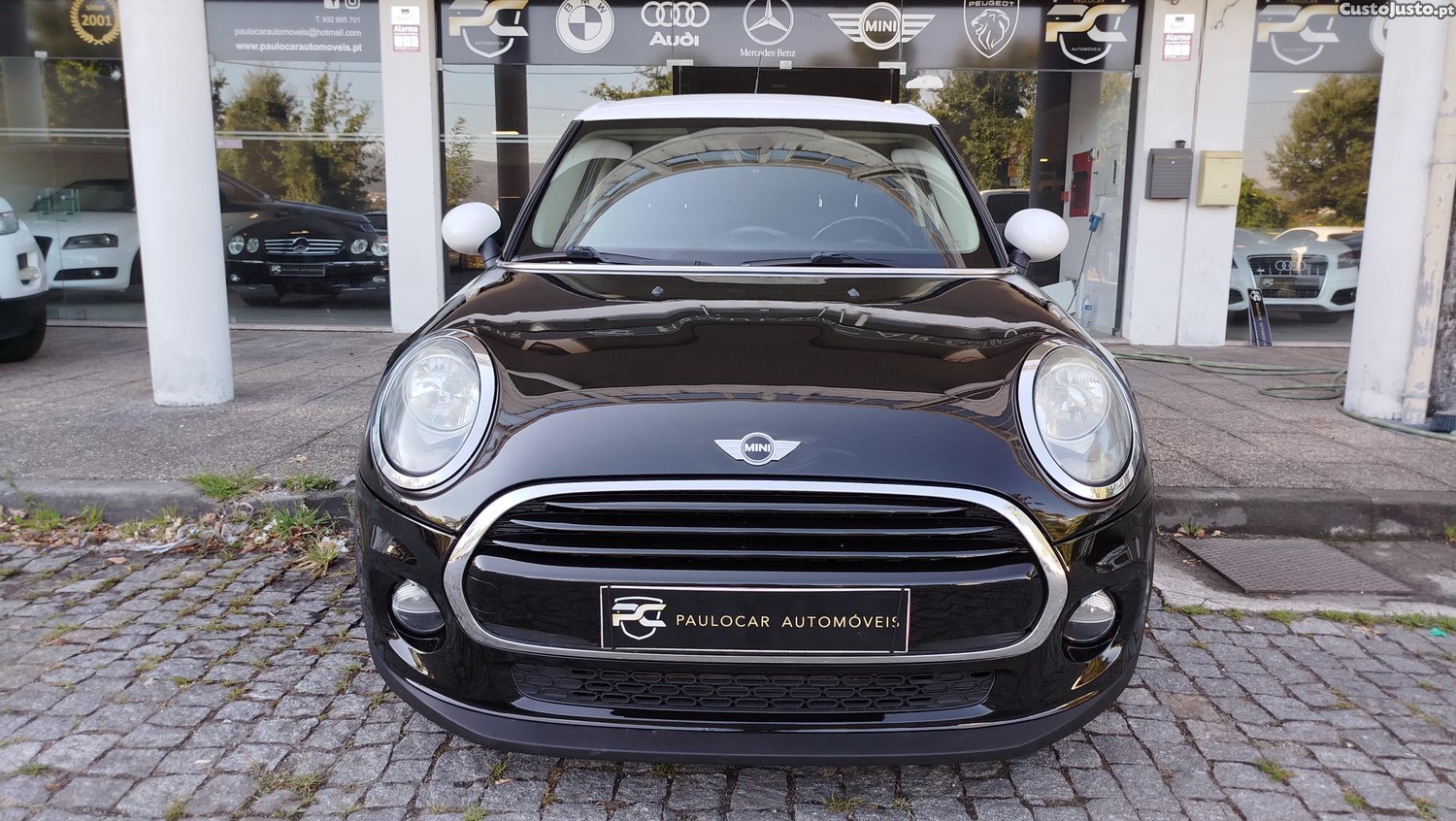 MINI Cooper 5 Portas 1.5 — fotografia 17