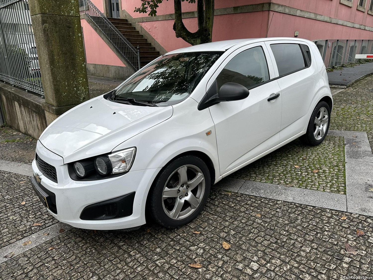 Chevrolet Aveo 1.3 TDCi LS — fotografia 22