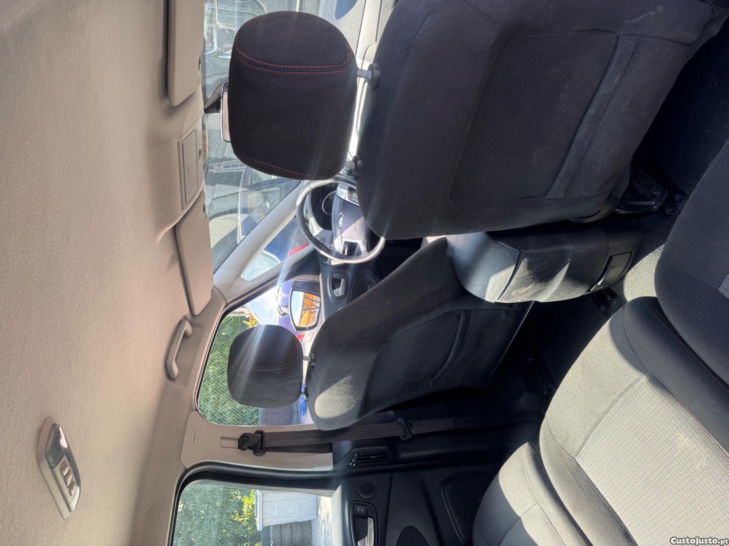 Ford S-Max TDI — fotografia 8