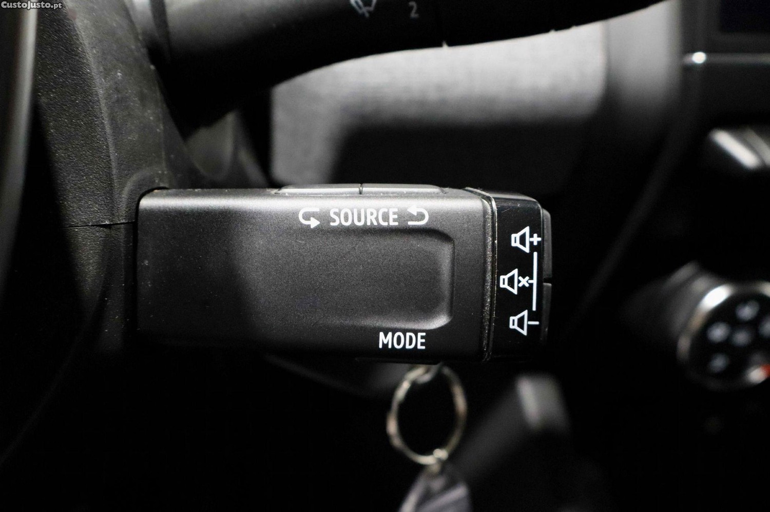 Renault Clio 1.0 TCe Evolution Bi-Fuel — fotografia 8