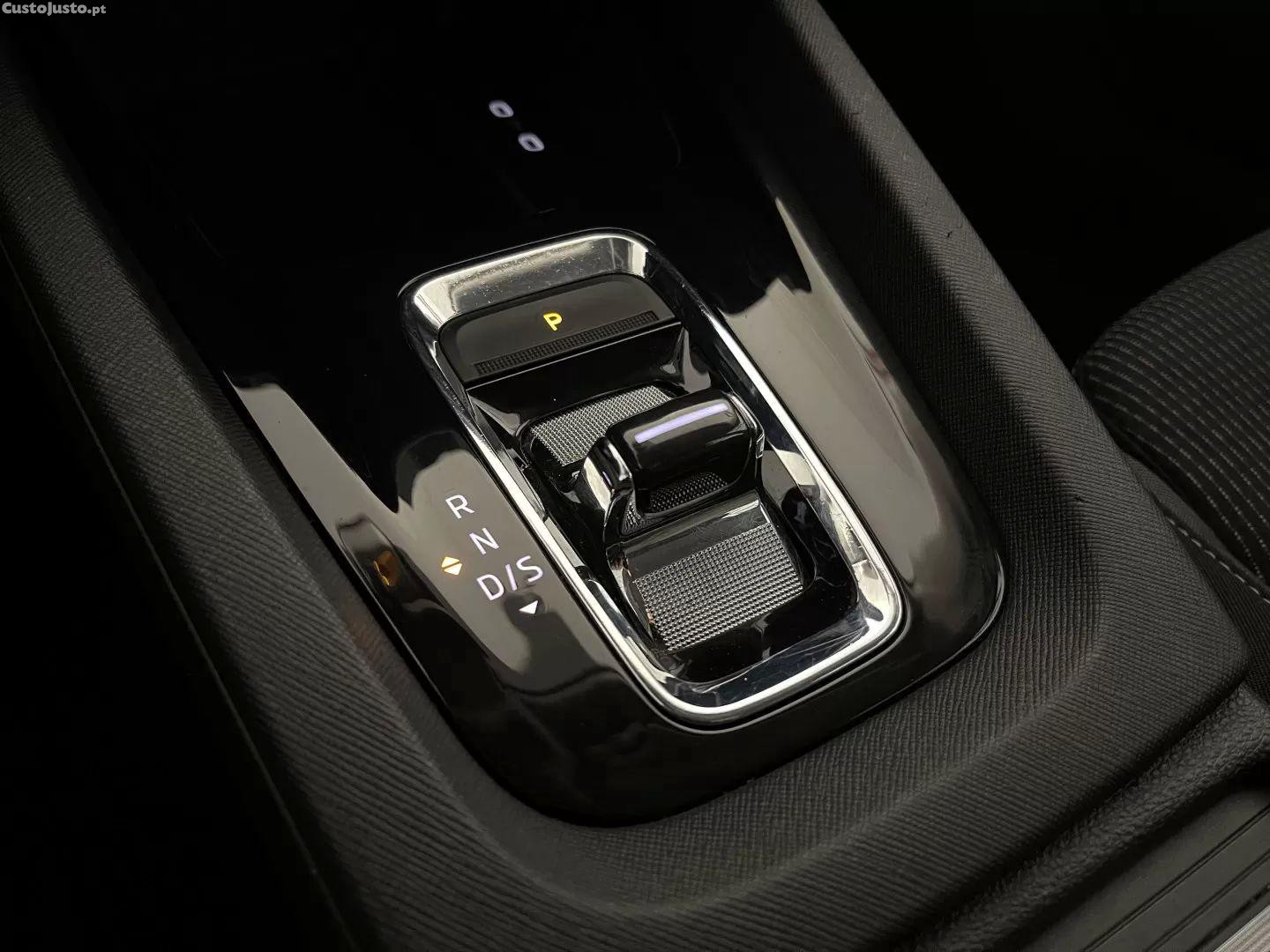 Skoda Octavia 2.0 tdi ambition dsg — fotografia 7