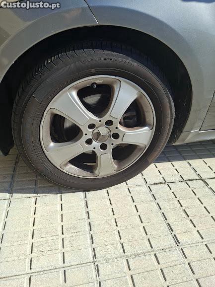 Mercedes-Benz A 180 CDI Avangarde — fotografia 5