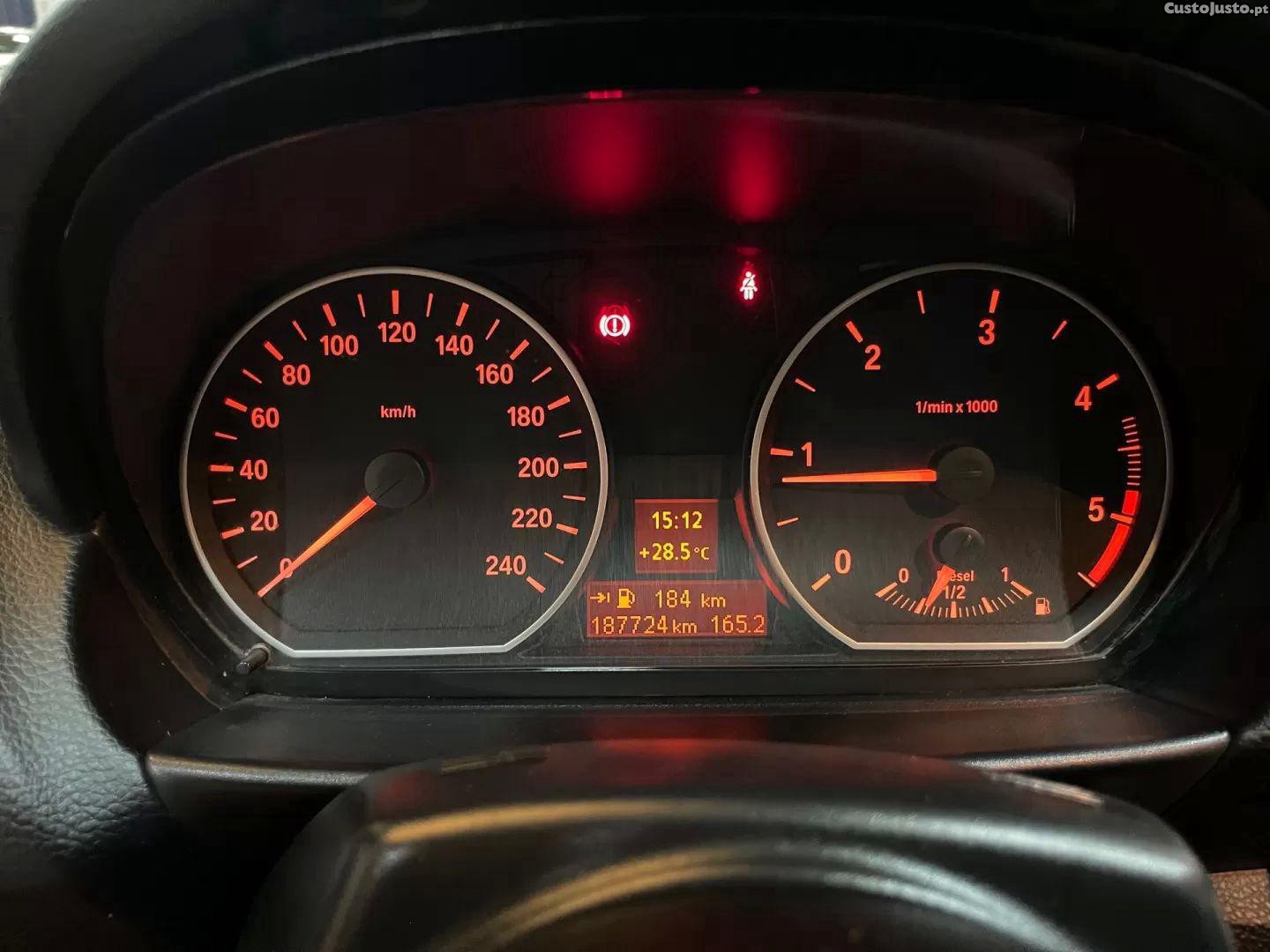 BMW 118 D cabrio — fotografia 10