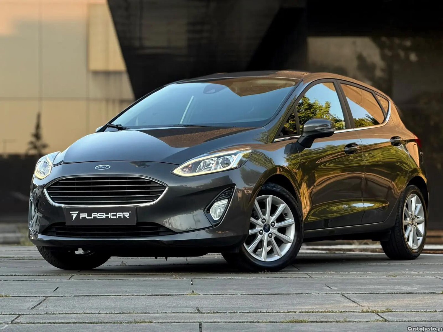 Ford Fiesta 1.5 TDCi Titanium — fotografia 23
