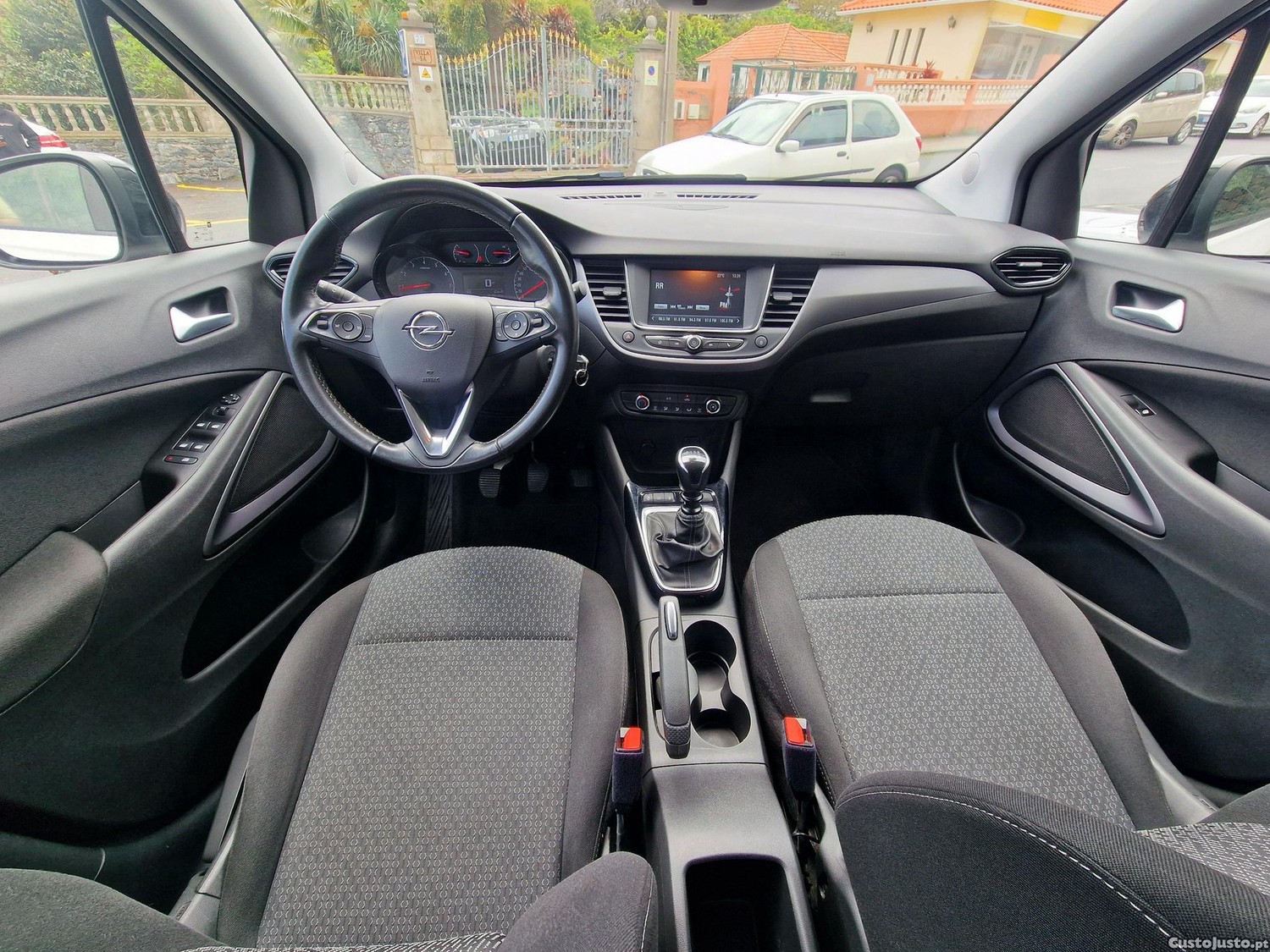 Opel Crossland 1.2 T ELEGANCE 110CV — fotografia 18