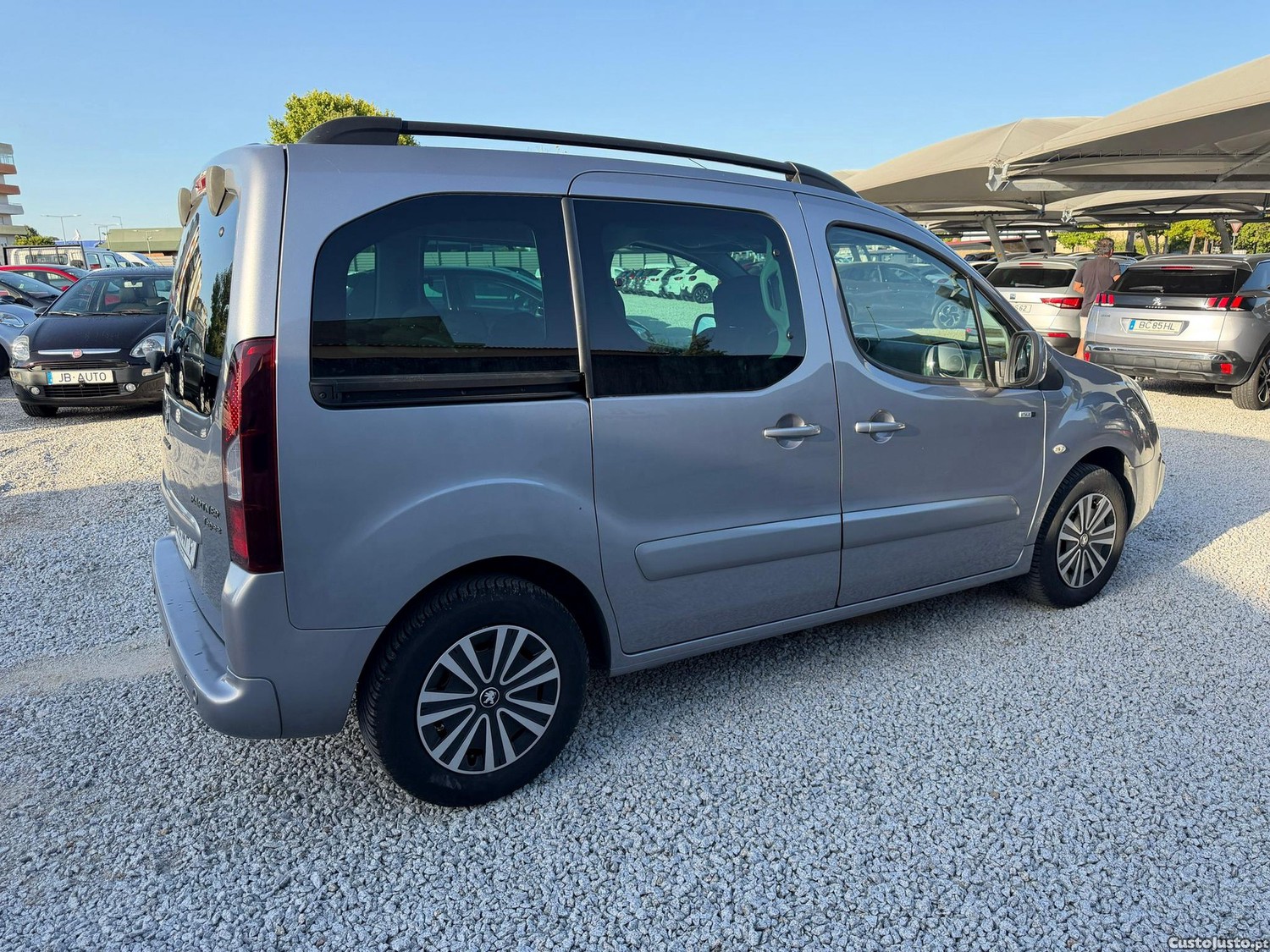 Peugeot Partner 1.6 BlueHDi Style — fotografia 8