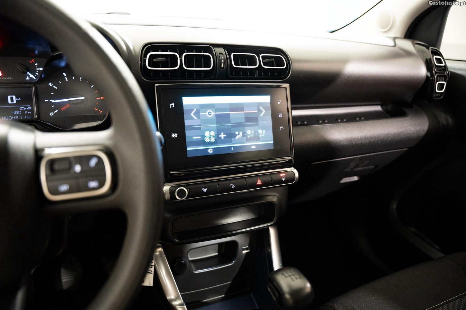 Citroën C3 1.2 PureTech Feel — fotografia 9