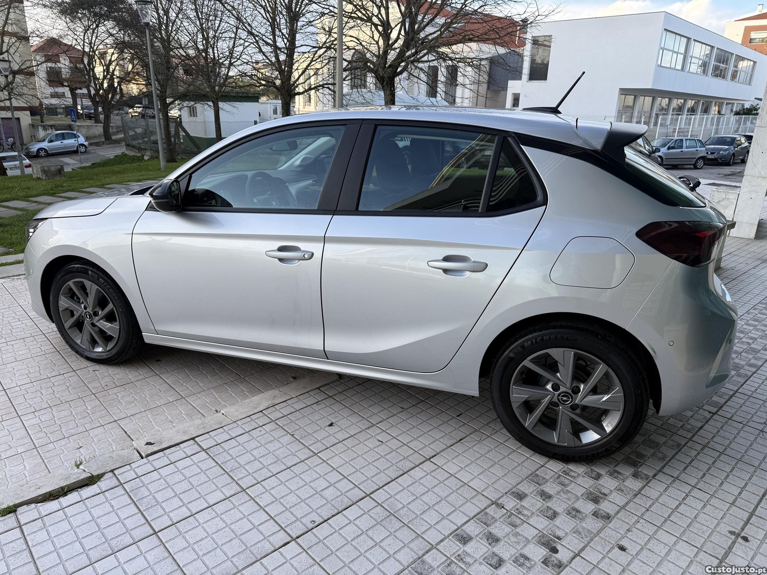 Opel Corsa Edition — fotografia 11