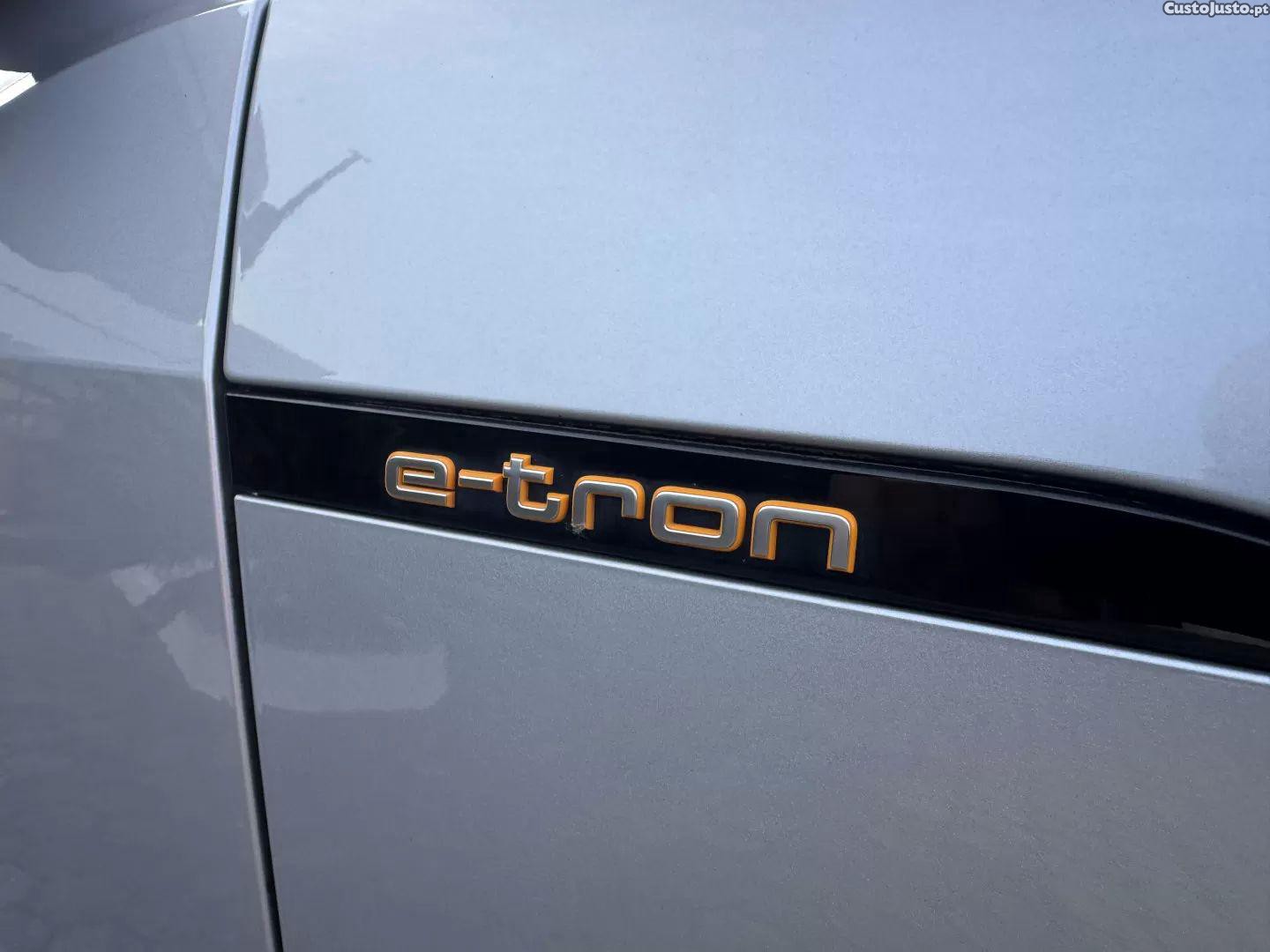 Audi e-tron 55 quattro advanced — fotografia 4