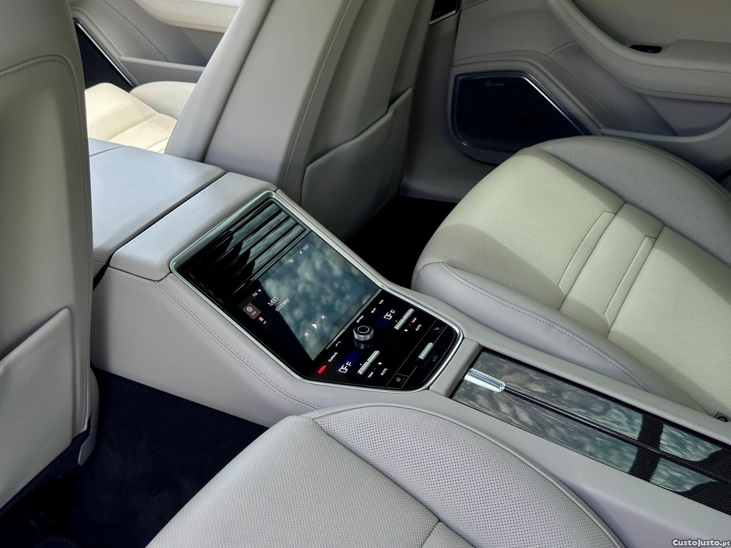 Porsche Panamera Turbo — fotografia 4