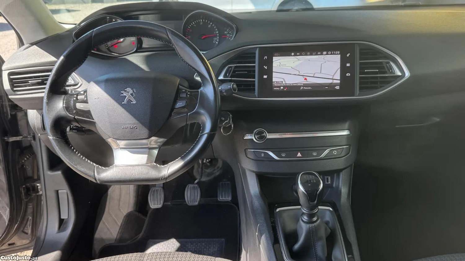 Peugeot 308 1.5 BlueHDi Style — fotografia 6