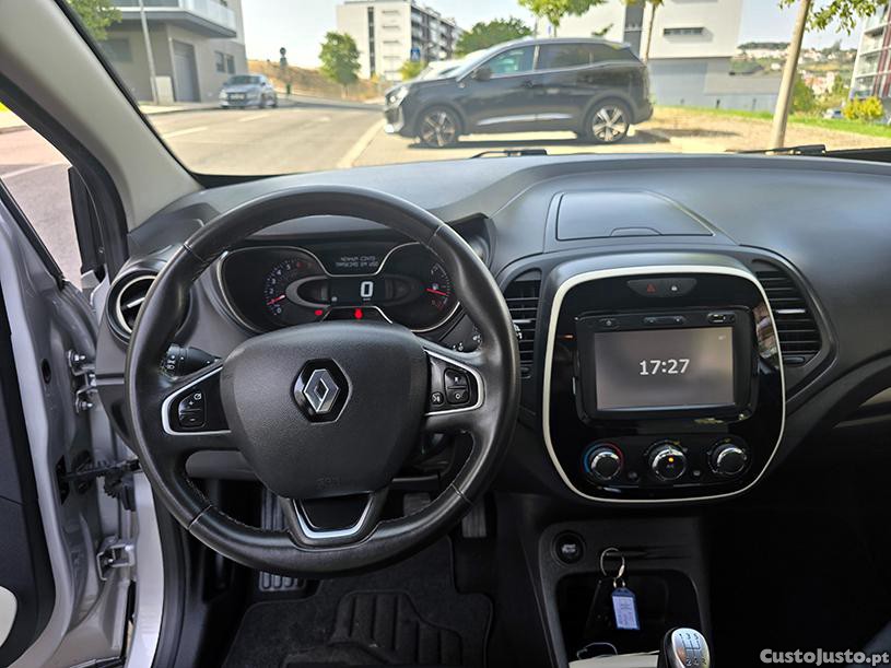 Renault Captur 0.9 TCE Exclusive 99.000kms — fotografia 5
