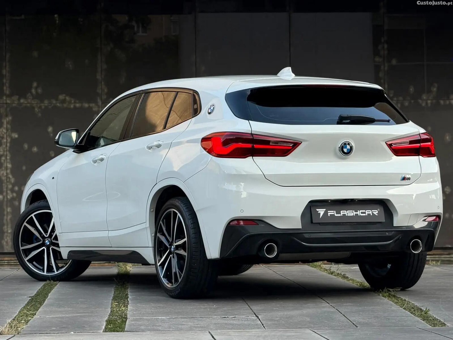 BMW X2 18 d sDrive Auto X Pack M — fotografia 14