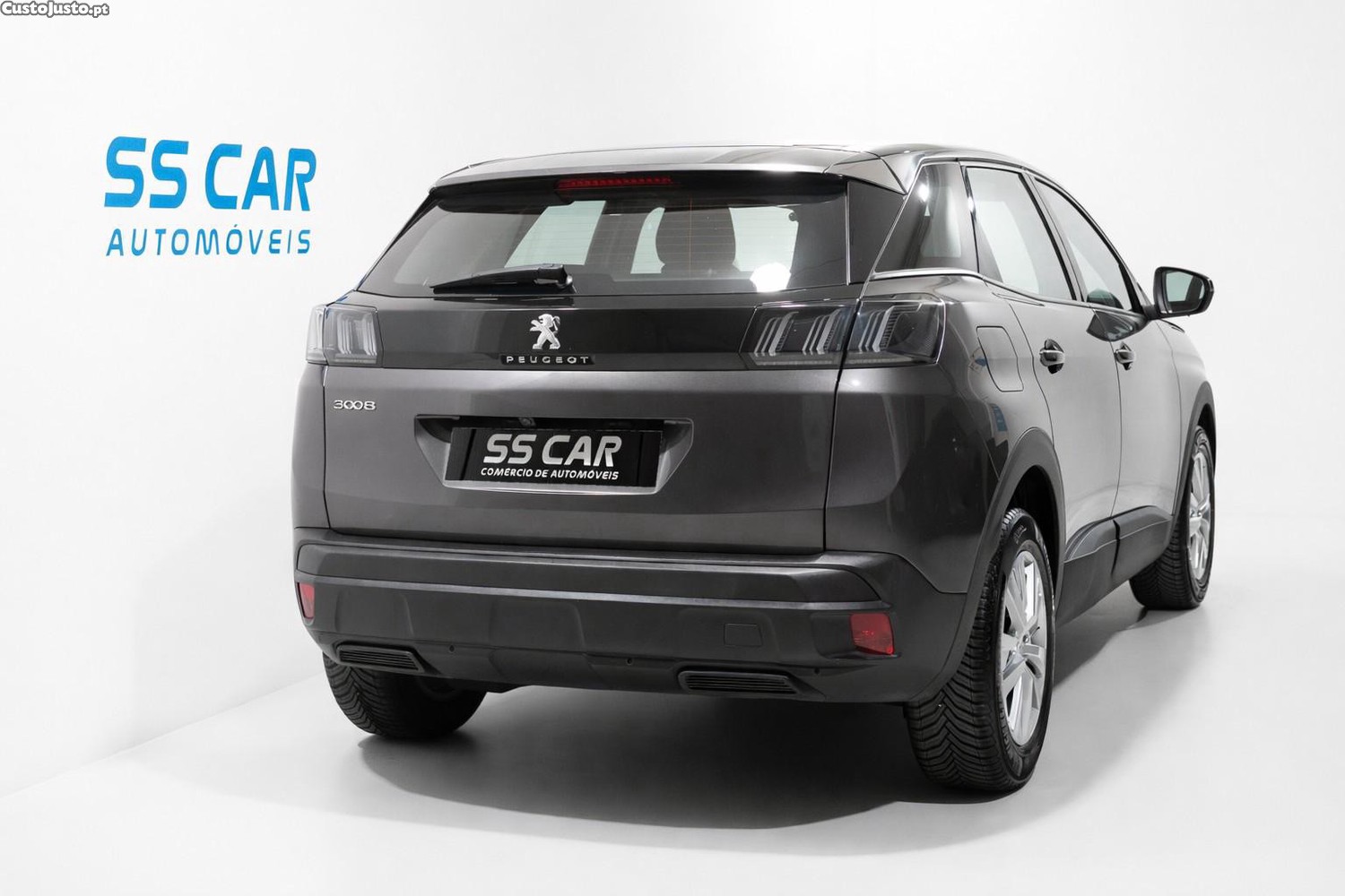 Peugeot 3008 1.2 PureTech Active — fotografia 14